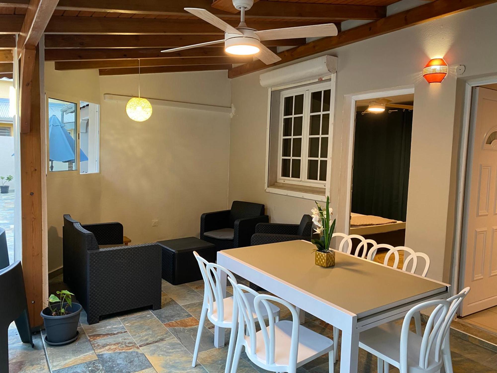 Les Seo Apartment Sainte-Anne  Exterior photo