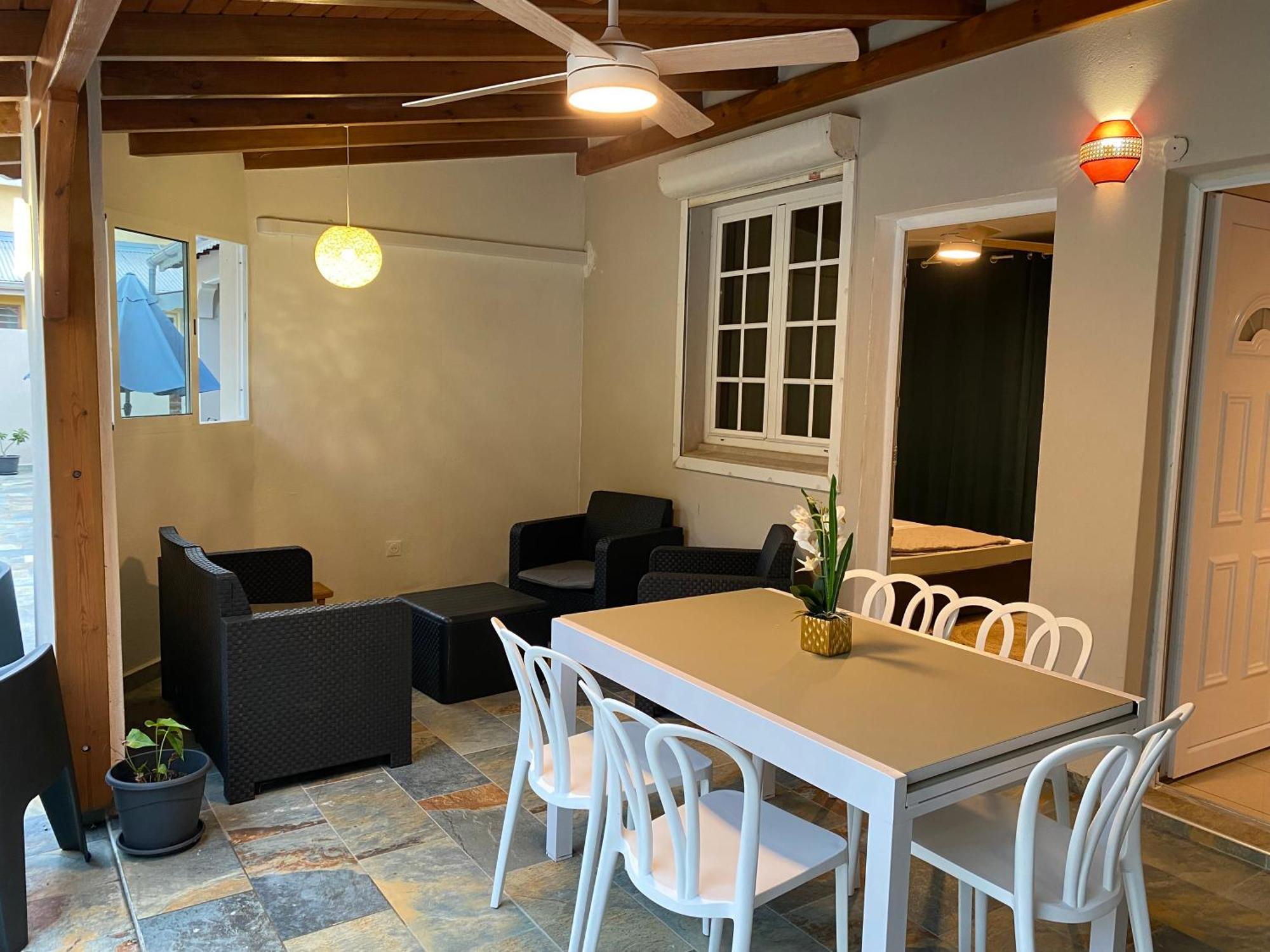 Les Seo Apartment Sainte-Anne  Exterior photo